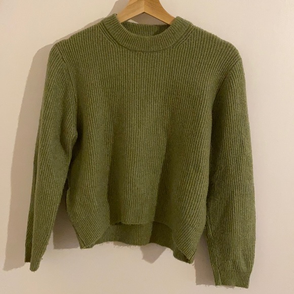 Zara green sweater